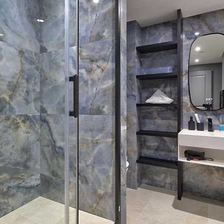 368 Suite Fondary 3 - Superb Apartment In パリ エクステリア 写真